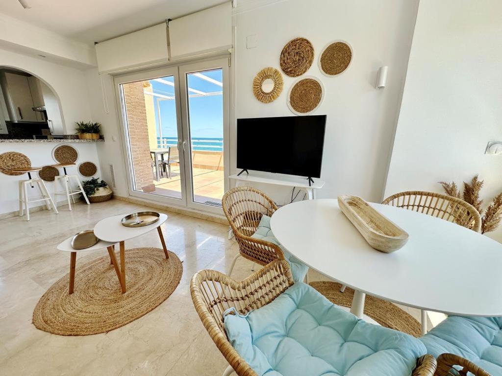 Atico Frontal Al Mar Con Piscina Privada By Homeprive 德尼亚 外观 照片